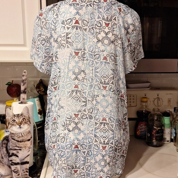 Womens CJ Banks casual short sleeve button plus size top 1X - Picture 2 of 4